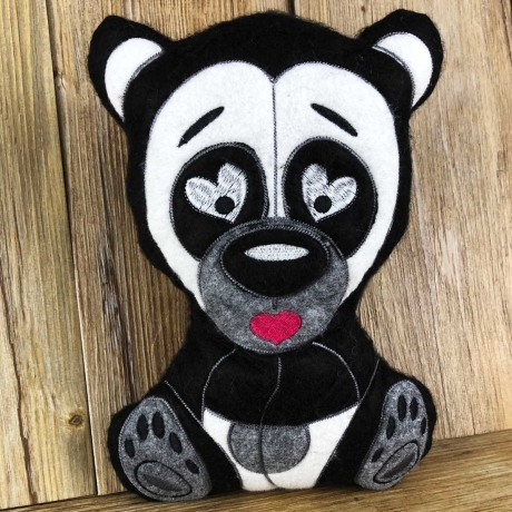 Stickdatei ITH Panda SMOKY für Rahmen 16×26 cm