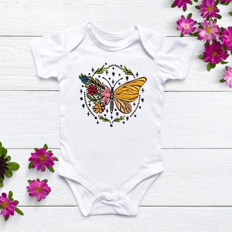Stickdatei Schmetterling im Ring in 6 Größen