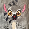 Stickdatei Applikation Lemur Julien in 3 Größen