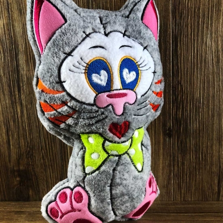 Stickdatei ITH Katze KARLO für Rahmen 16×26 cm