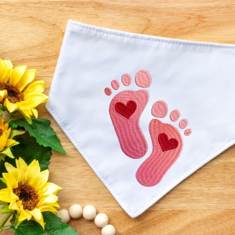 Stickdatei Baby Füßchen in 6 Größen, Stickmuster zur Geburt