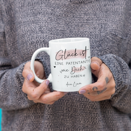 Personalisierte Tasse mit Wunschnamen – Glück ist eine PATENTANTE wie dich zu haben - Geschenk zum Muttertag Geburtstag, Ostern, Weihnachten