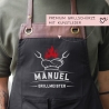 Grillmeister Grillschürze personalisiert für Männer mit Namen Kunstleder Applikation zum Geburtstag, Weihnachten Baumwollschürze, Geschenk
