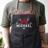 Grillschürze Chefkoch personalisiert für Männer mit Name Kunstleder Applikation zum Geburtstag - Weihnachten Baumwollschürze, Küchenschürze