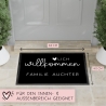 Personalisierte Fußmatte - Fussmatte mit Wunschnamen | Herzlich Willkommen | 60x40 cm | Geschenkidee zum Umzug, Einzug für Familien, Umzug