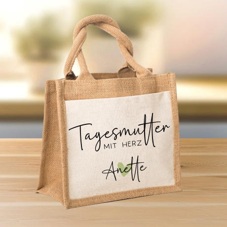 Tagesmutter mit Herz Tasche mit Namen - kleines Geschenk - Dankeschön Juteasche Abschiedsgeschenk - Beste Tagesmutter mit Wunschtext