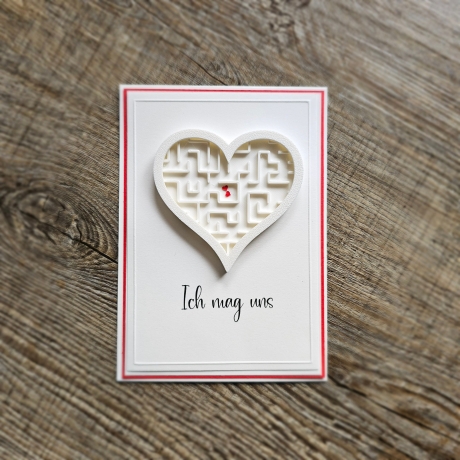 Handgemachte Karte, Herzlabyrinth, Personalisierbar, Einzigartiges Design, Geschenkidee, Jubiläum, Geburtstag, Hochzeit, Grußkarte, Liebe