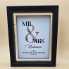 Mr & Mrs 3D Bild zur Hochzeit – personalisiertes Geldgeschenk auf Acrylscheibe (ohne Rahmen)