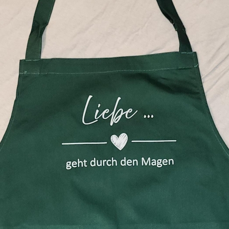 Personalisierte Schürze - Köchin mit Herz | verschiedene Motive