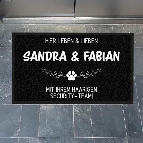 Personalisierte Fußmatte Hier leben & lieben, Hund
