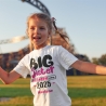 Personalisiertes Shirt Name 2025, Große Schwester T-Shirt, Personalisierte Kinderkleidung, Schwangerschaftsankündigung, Geschenkidee