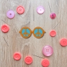 Retro Aufnäher | Frieden Sonnenbrillen Applikation | Besticktes Hippie Accessoire (6 cm)