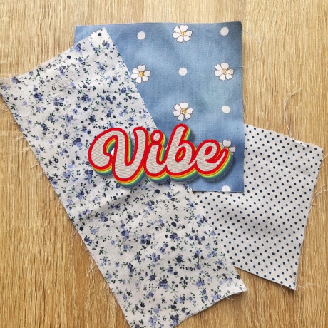 Retro Aufnäher | Bunte Vibe Gestickte 70er Jahre Regenbogen Applikation | 8,5cm