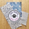 Less People, More Dogs Patch, Gestickte Pfotenabdrücke Applikation, Farben anpassbar