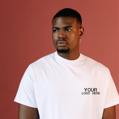 Individuell besticktes T-Shirt, T-Shirt mit minimalistischem Text, personalisiertes Slogan-Top