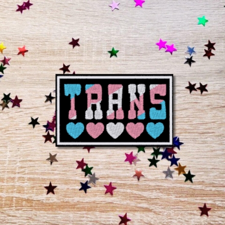 Trans Pride Patch: Gestickte LGBTQ+ Aufnäher (8 cm)