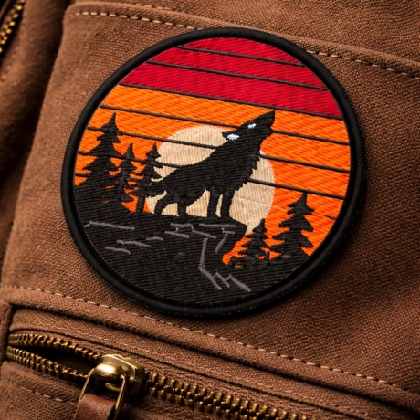 Outdoor Aufnäher Wolf, bestickt, Retro Sonnenuntergang, nature stickerei