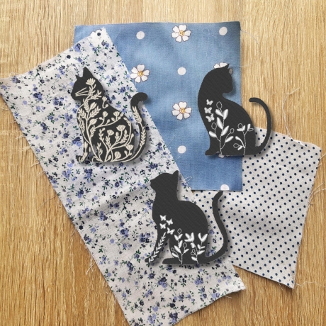 Blumen Katze Patch: Gestickte Applikation, anpassbare Farben (7 cm)