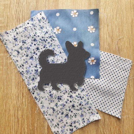 Corgis Aufnäher | Gestickte Silhouette | Anpassbare Farben | 7,5cm