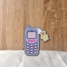 Retro Aufnäher | Y2K Handy Applikation: Bestickter 90s Style Anhänger mit Teddybär-Anhänger
