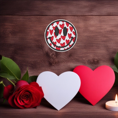 Valentinstag Bügelbild, glückliches Gesicht mit Herzen, romantische Liebe Stickerei, 4,5 cm