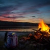 Outdoor Patch – Berglandschaft & Sonnenuntergang – Big Foot, Abenteuer, Cryptid, Wanderlust, Grün, Gelb