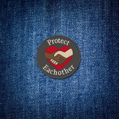 Schütze einander Aufnäher, gestickt, rot weiß, Jackenaufnäher
