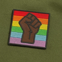 Rainbow Fist Aufnäher: LGBTQ+ Pride | 6cm