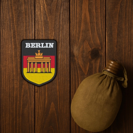 Travel Aufnäher |Berlin Aufnäher Brandenburger Tor | 8 cm Stickpatch | Rot Schwarz Gelb
