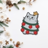 Weihnachtskatze Aufnäher – Lustiger Katzen Aufnäher mit Weihnachtskugeln, ca. 8 cm, bestickt, weiß