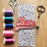 Retro Aufnäher | Regenbogen Babe | Bestickte 70er Jahre Y2K Style, bunte Applikation zum aufbügeln