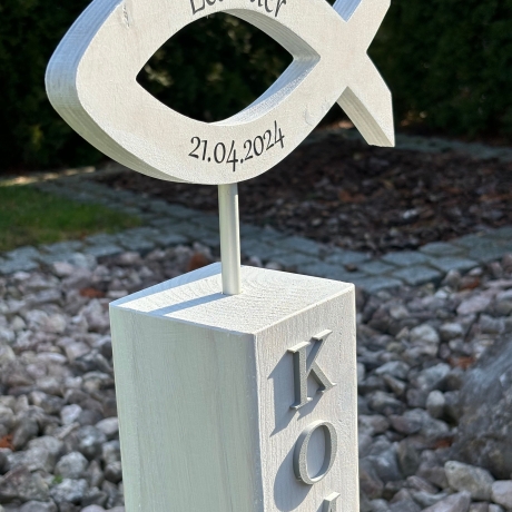 Säulen aus Holz mit Fisch ,Dekosäule Holzsäule Kommunion Geschenk