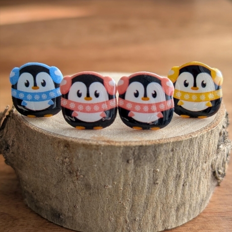 Ohrringe Pinguin im Winterlook in blau, grün, gelb oder rosa