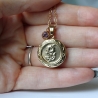 Kette Medaillon Rose im Vintagestyle echt vergoldet für zwei Foto