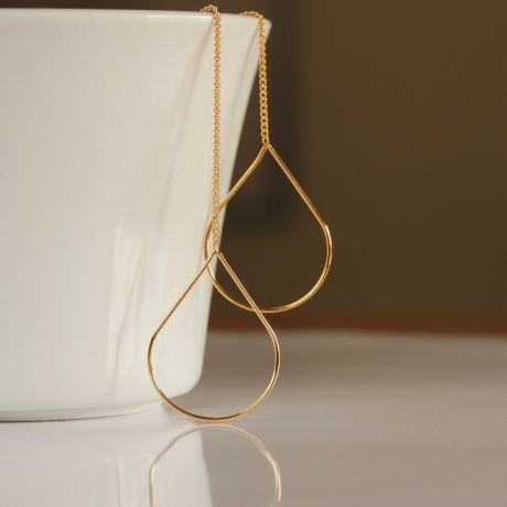 Durchziehohrringe Tropfen modern / Minimalistischer Schmuck 