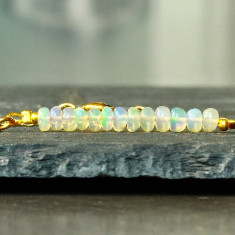 Edelstein Armband Opal als edel funkelndes Geschenk für Sie