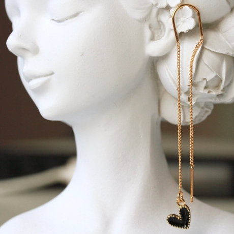Herz Ohrringe Durchziehohrringe schwarzes Emaille Herz Schmuck 