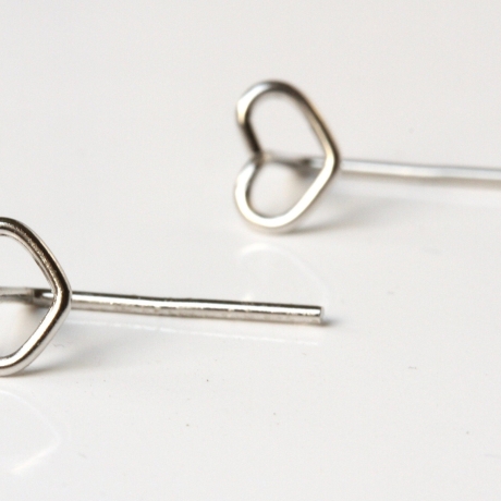 Ohrringe Herz Sterlingsilber minimalistischer Schmuck 