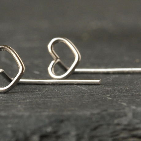 Ohrringe Herz Sterlingsilber minimalistischer Schmuck 