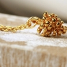 Tannenzapfen Halskette vergoldet als minimalistischer Schmuck