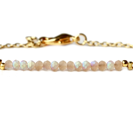 Armband Perlen rosa minimalistisch und zart 