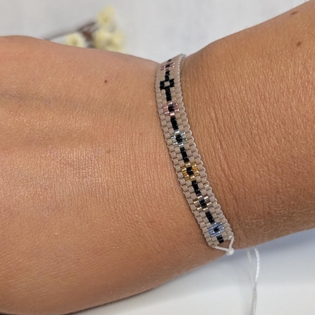 personalisiertes Armband mit floralem Muster | Wunschfarben
