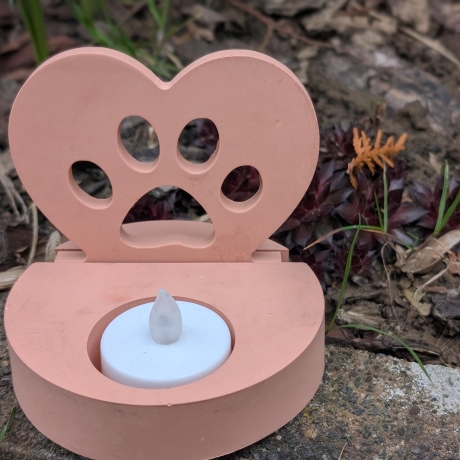 individueller Hunde- oder Pfoten-Kerzenhalter