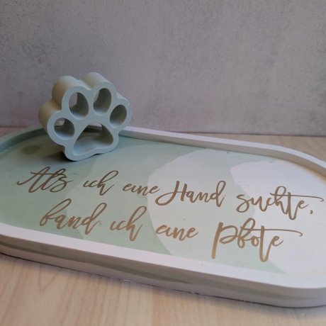 Deko: Als ich eine Hand suchte, fand ich eine Pfote