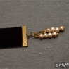 Samt Lesezeichen mit Glasperlen Anhänger – schwarz handmade