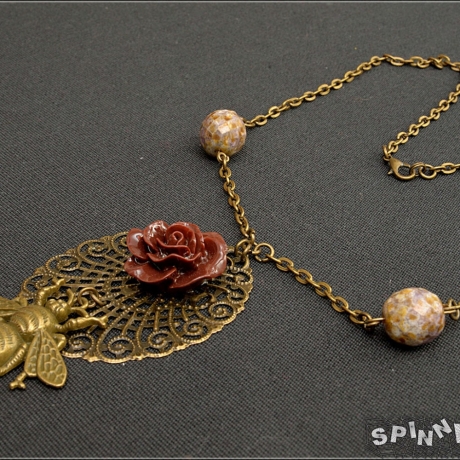 Rose Bienen Amulett Halskette Medaillon Blume handmade