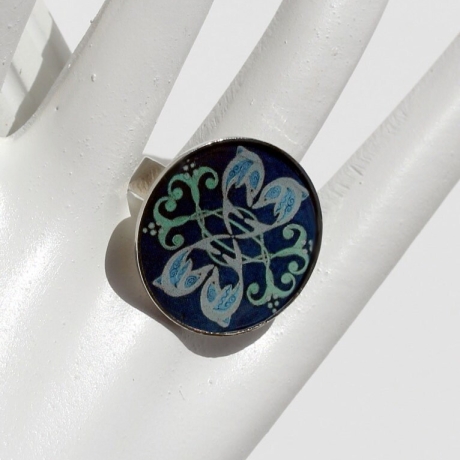 Unikat Delphin Mandala Ring, Damenring mit Delfin Motiv, blau