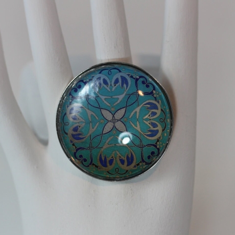 Unikat Ring mit Delphin Mandala Soulmates in Türkis Blau