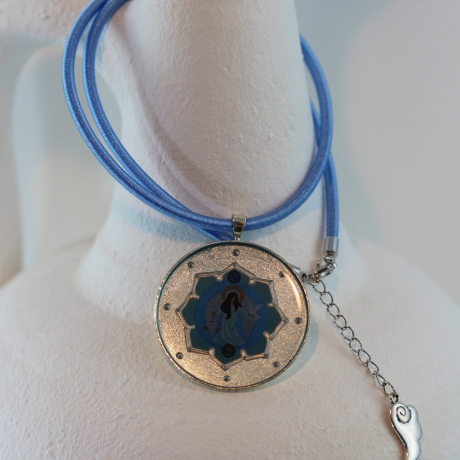 Erzengel Raguel in Lotus Kette in Hellblau, Damen Engel Schmuck