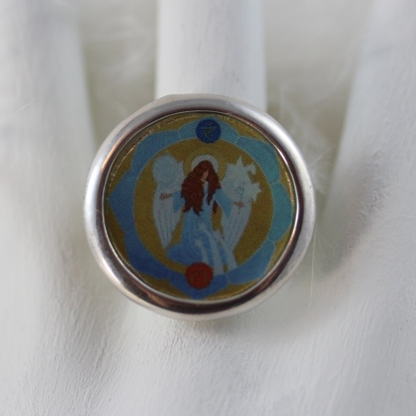 Engel Ring mit Erzengel Gabriel in runder Fassung, blau hellblau